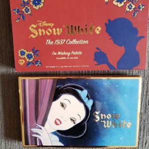 NIB Besame Snow White I'm Wishing Pallette